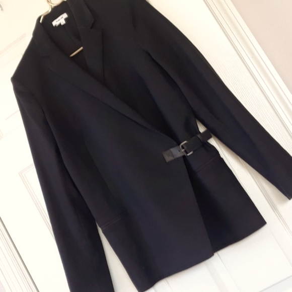 Helmut Lang Jackets & Blazers - CLEARANCE!!HELMUT LANG..STARK JACKET..SIZE 6